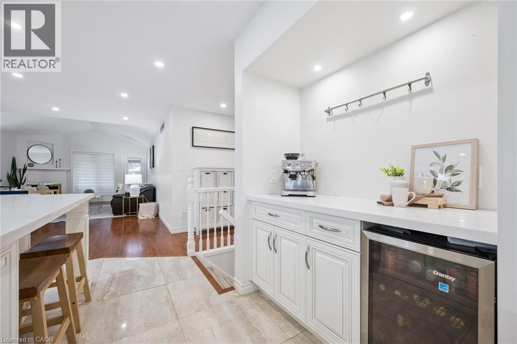 489 Brentcliffe Drive, Waterloo, Ontario  N2T 2R8 - Photo 10 - 40819023