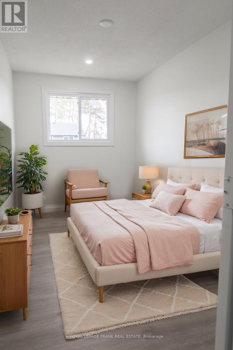 3 - 88 Mary Street W, Kawartha Lakes, Ontario  K9V 5G3 - Photo 4 - X13014344