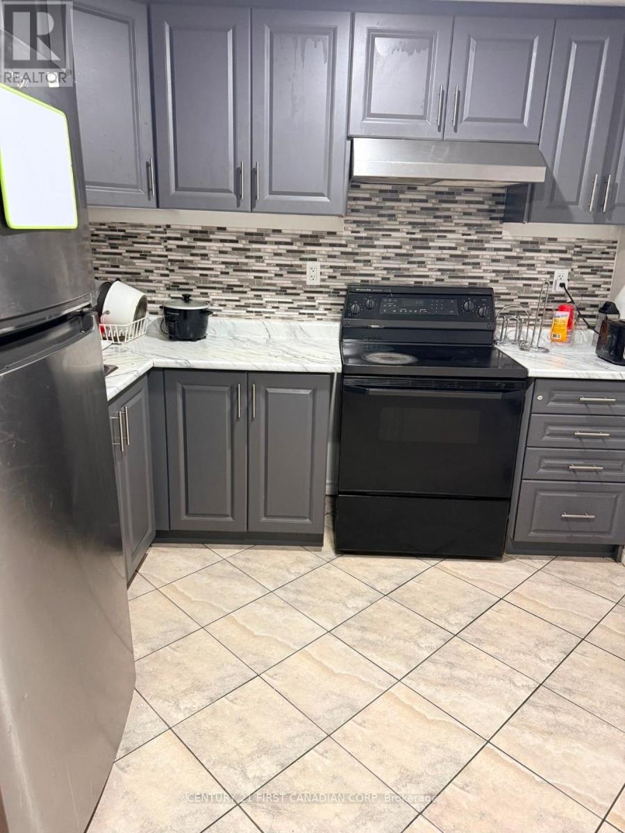 Bedroom 2 - 1150 Kipps Lane, London East, Ontario  N5Y 4S7 - Photo 3 - X13014376