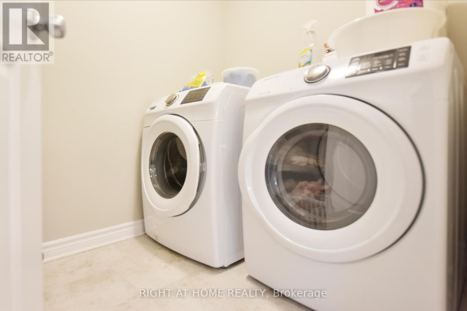 630 Eagle Crest Heights, Ottawa, Ontario  K2S 1G1 - Photo 24 - X13014356