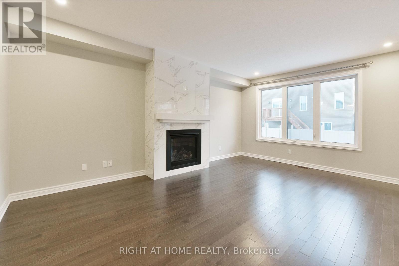 630 Eagle Crest Heights, Ottawa, Ontario  K2S 1G1 - Photo 5 - X13014356