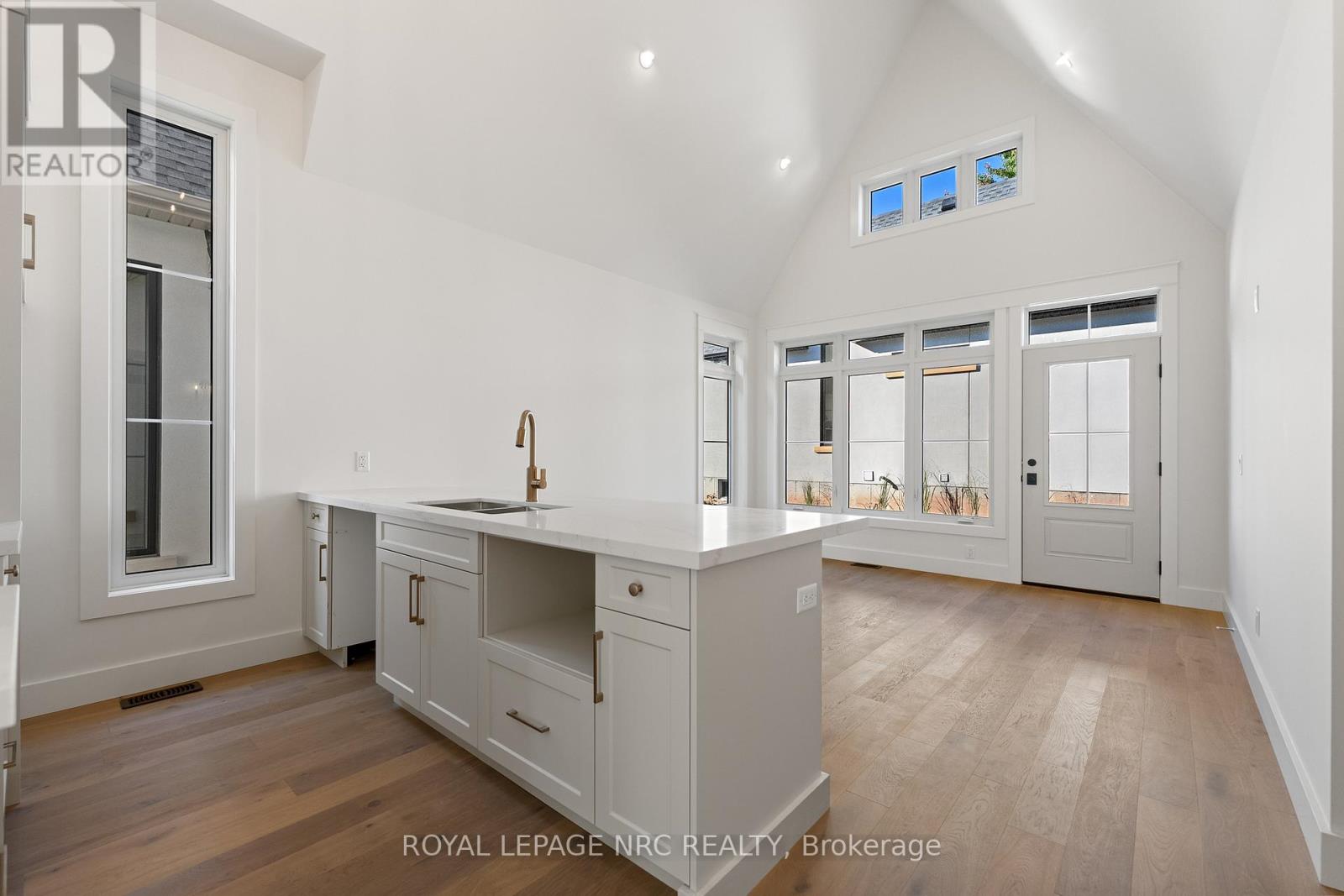 4050 Glenspring Road, Fort Erie, Ontario  L0S 1B0 - Photo 6 - X13014434