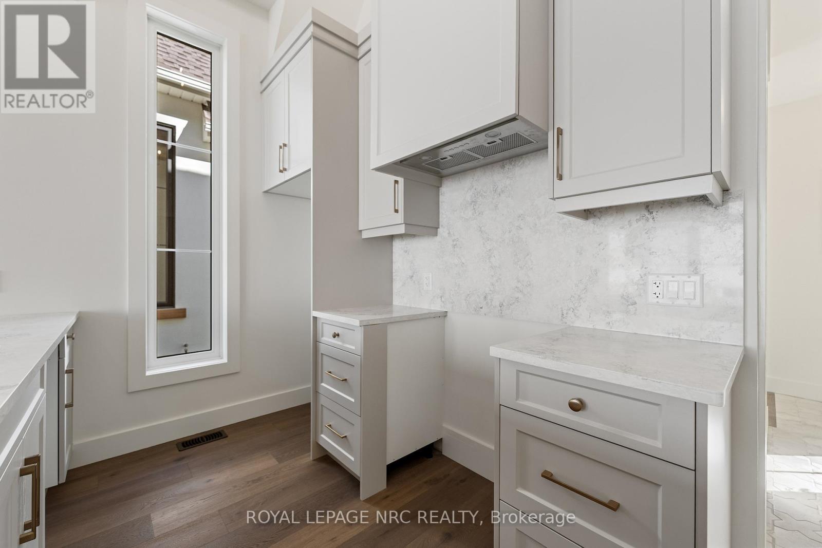 4054 Glenspring Road, Fort Erie, Ontario  L0S 1B0 - Photo 10 - X13014560