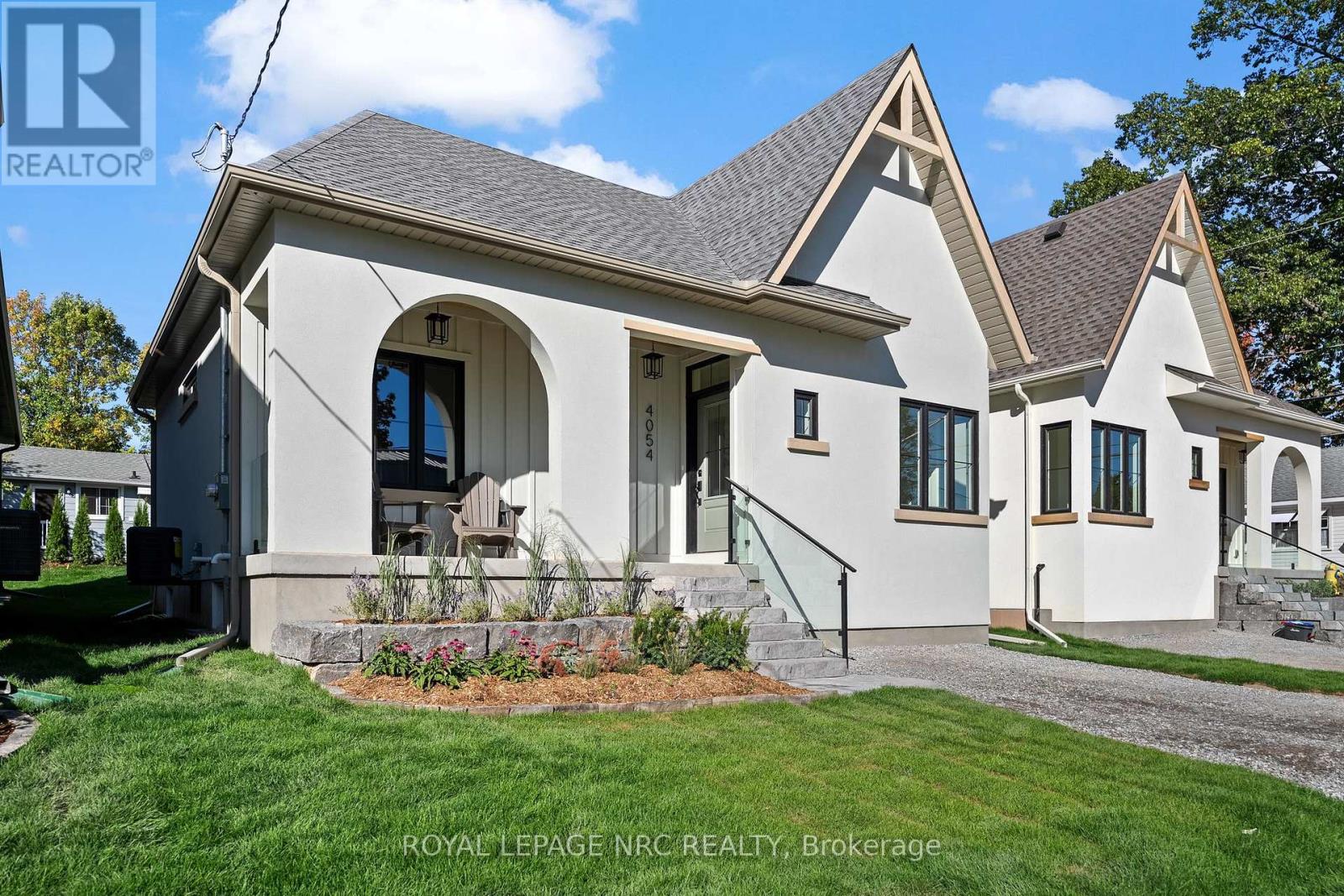 4054 Glenspring Road, Fort Erie, Ontario  L0S 1B0 - Photo 2 - X13014560