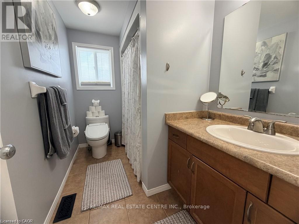 15 Gees Way, Cambridge, Ontario  N3C 4M5 - Photo 18 - X12797144