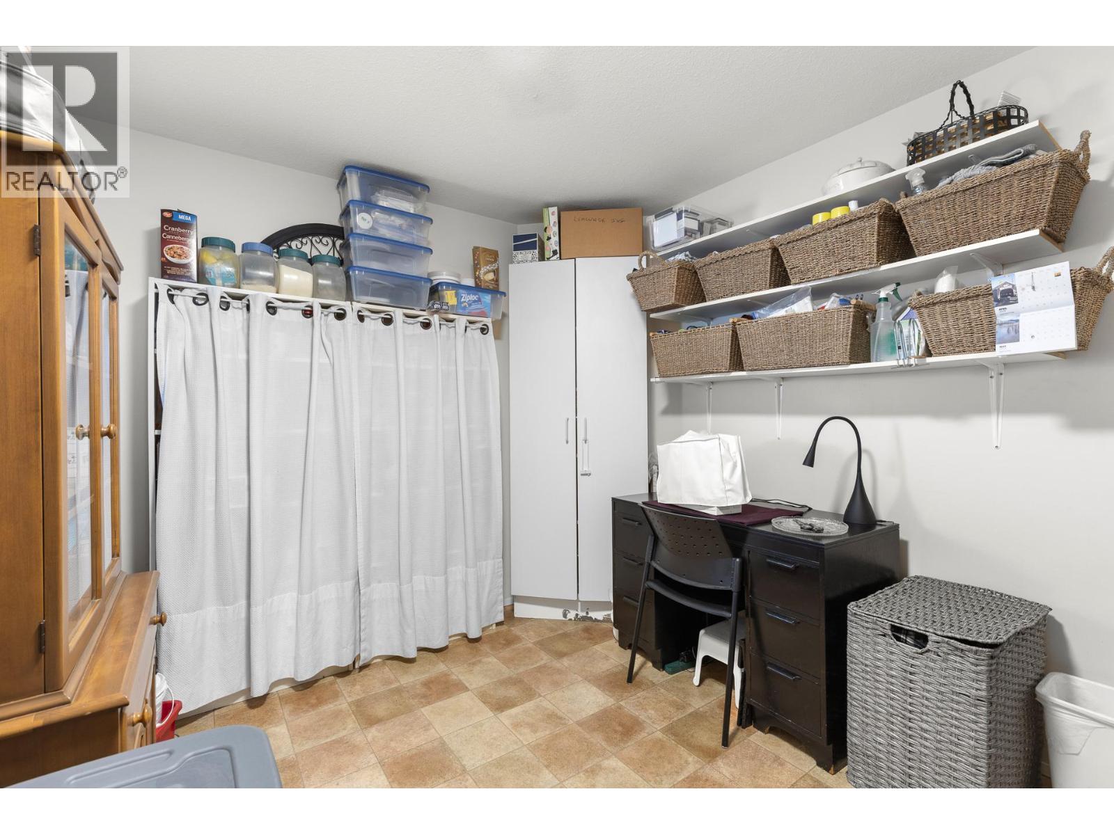 1015 Wintergreen Drive, Kelowna, British Columbia  V1W 3V7 - Photo 24 - 10383890