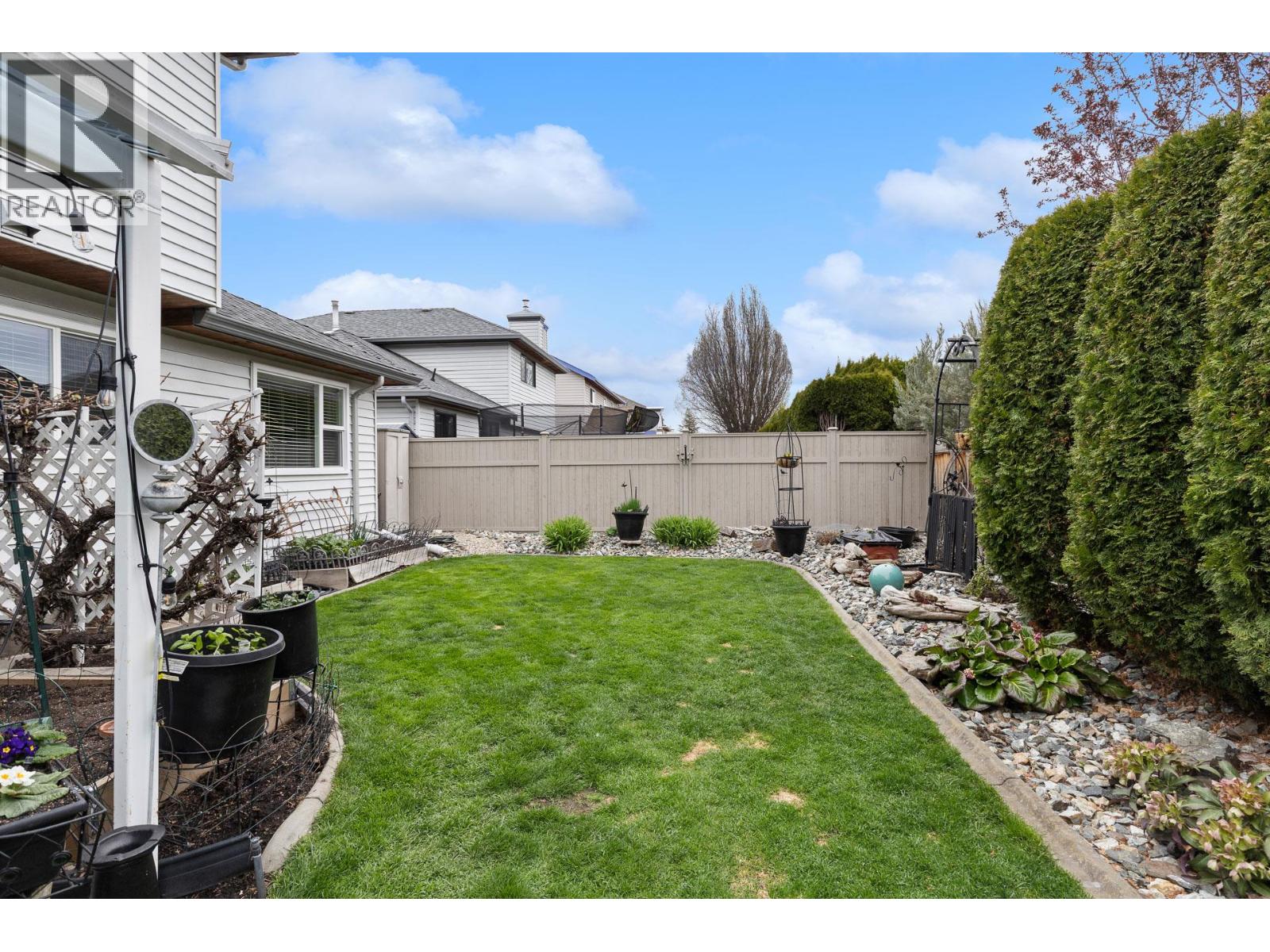 1015 Wintergreen Drive, Kelowna, British Columbia  V1W 3V7 - Photo 41 - 10383890