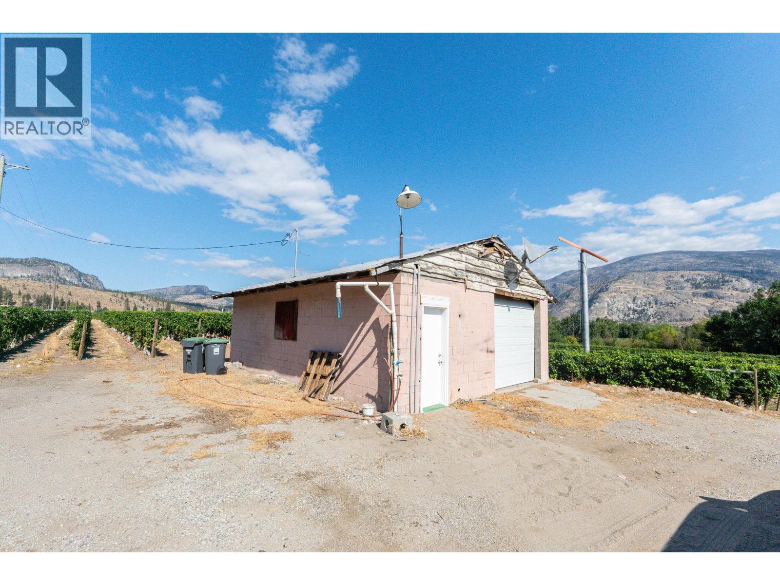 7337 Highway 97, Oliver, British Columbia  V0H 1T5 - Photo 19 - 10383870