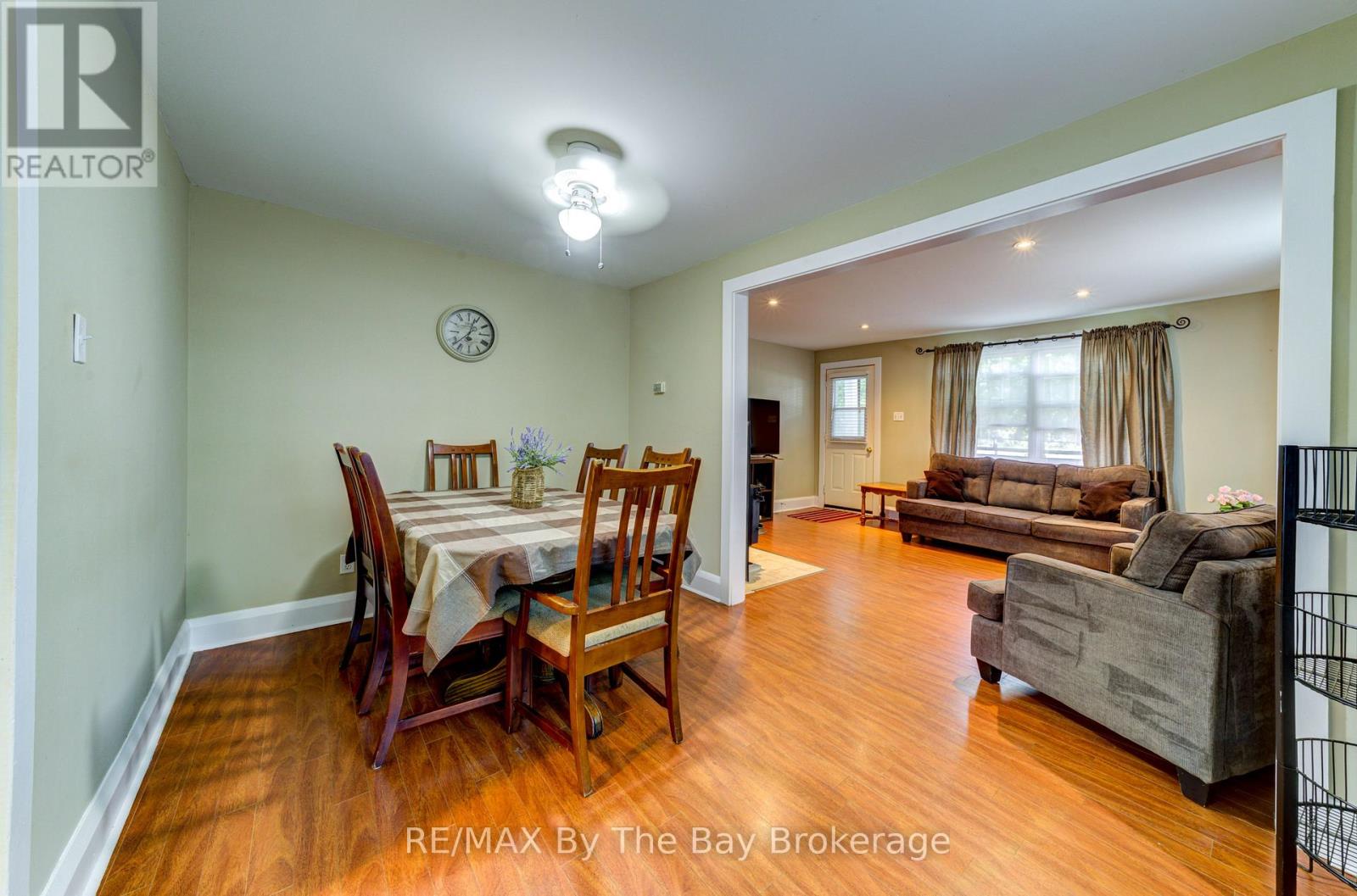 110 24th Street N, Wasaga Beach, Ontario  L9Z 2E7 - Photo 19 - S13014406