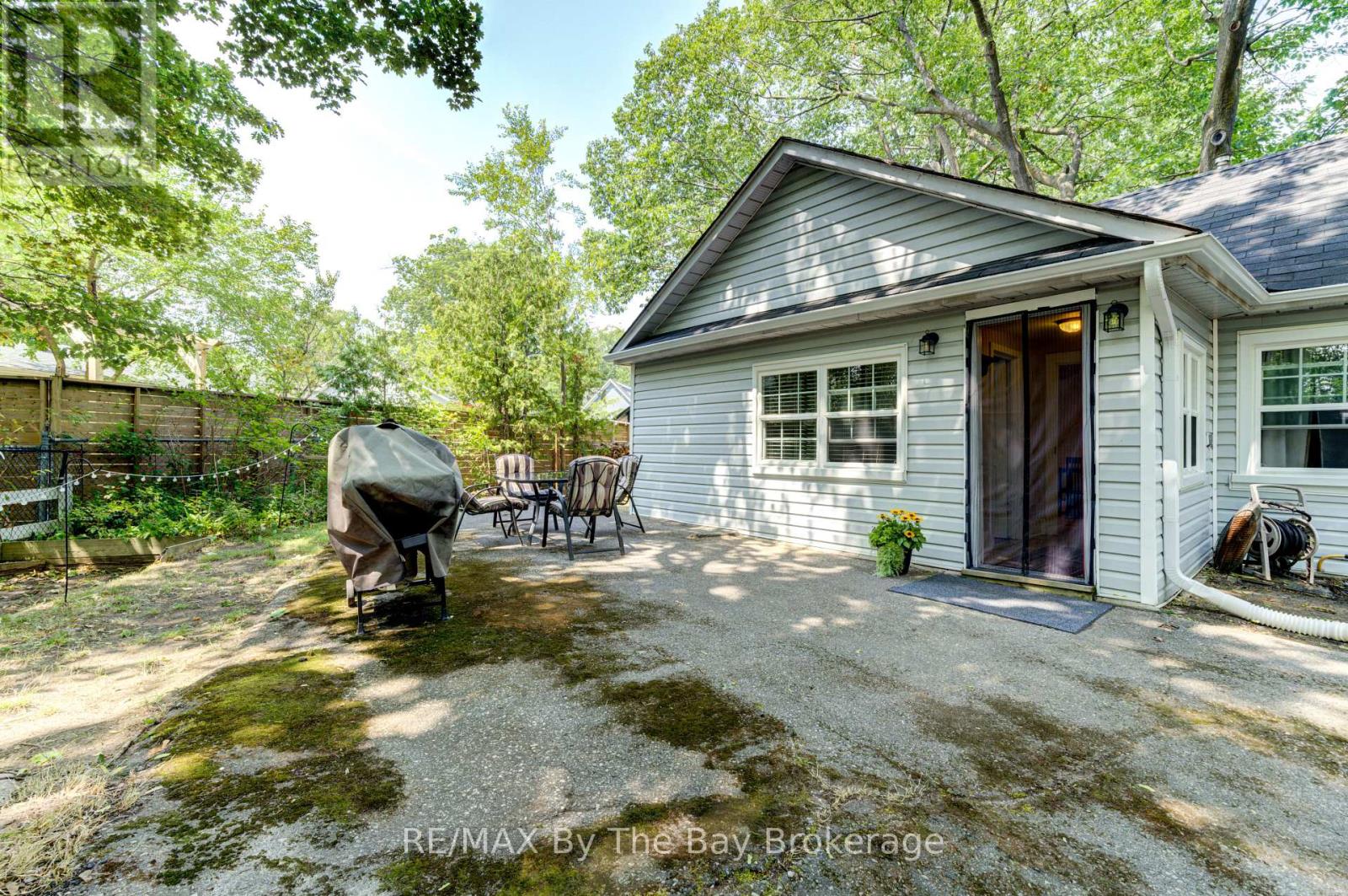 110 24th Street N, Wasaga Beach, Ontario  L9Z 2E7 - Photo 41 - S13014406