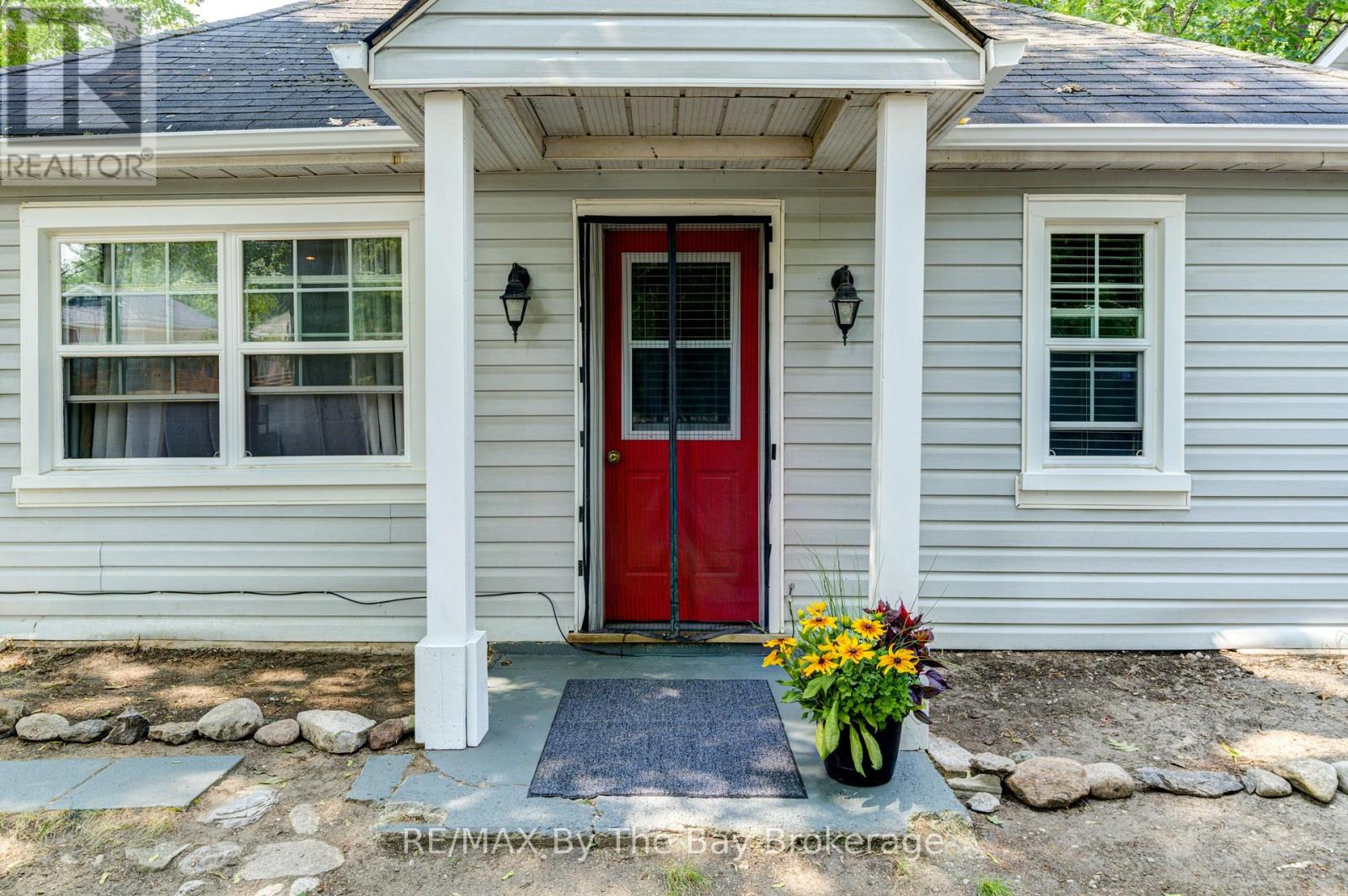 110 24th Street N, Wasaga Beach, Ontario  L9Z 2E7 - Photo 7 - S13014406