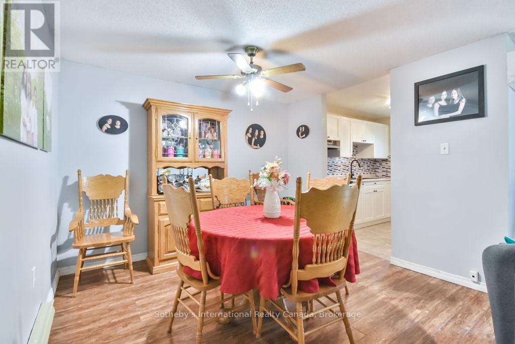 38 - 112 Loggers Run, Barrie (Ardagh), Ontario  L4N 6X1 - Photo 2 - S13014570