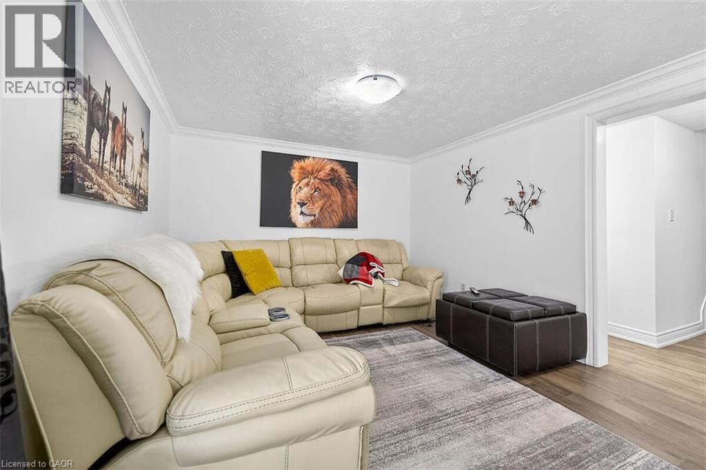 28 Tara Court, Hamilton, Ontario  L8K 6E6 - Photo 34 - 40811617