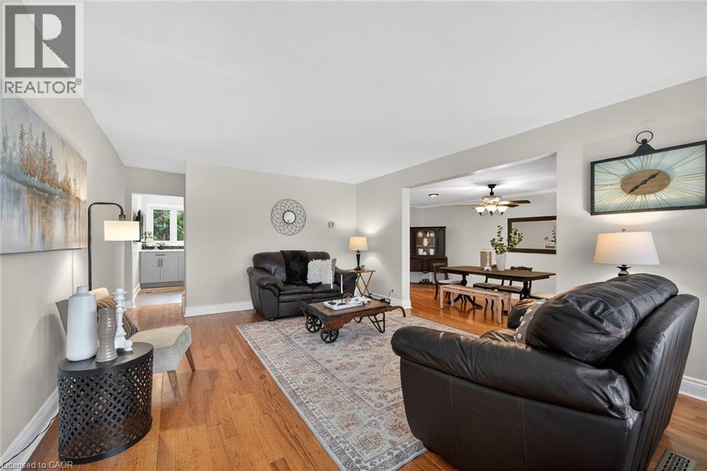 2387 Maryvale Court, Burlington, Ontario  L7P 2P1 - Photo 3 - 40819591