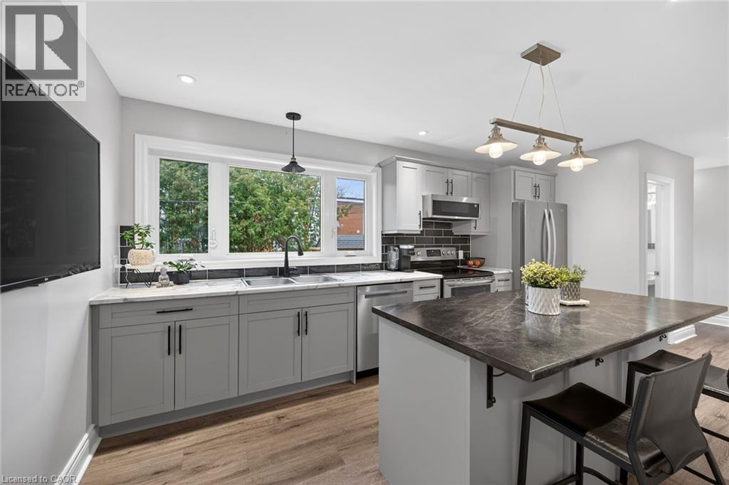 2387 Maryvale Court, Burlington, Ontario  L7P 2P1 - Photo 13 - 40819591