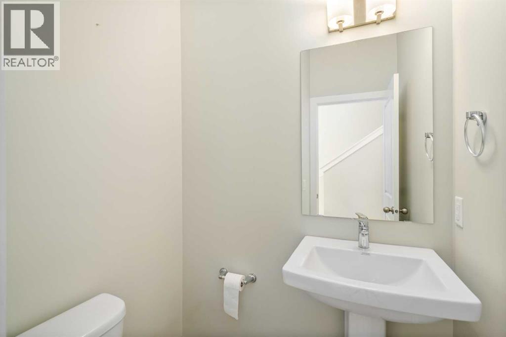 524 Canals Crossing SW, Airdrie, Alberta  T4B 4L3 - Photo 9 - A2293142