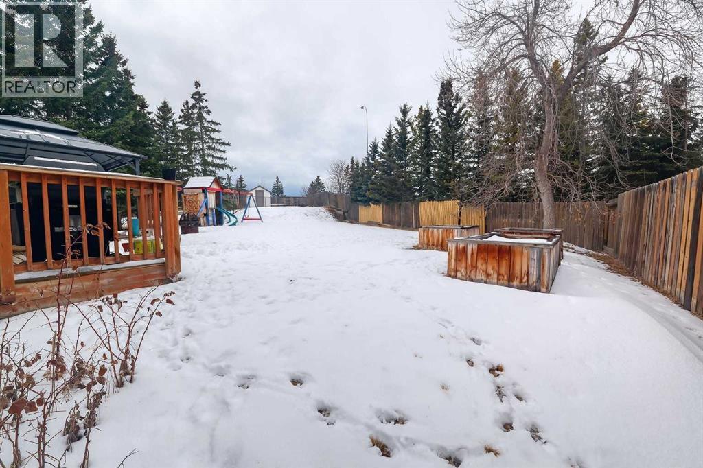 15 Edgeland Mews Nw, Calgary, Alberta  T3A 4C9 - Photo 40 - A2295037