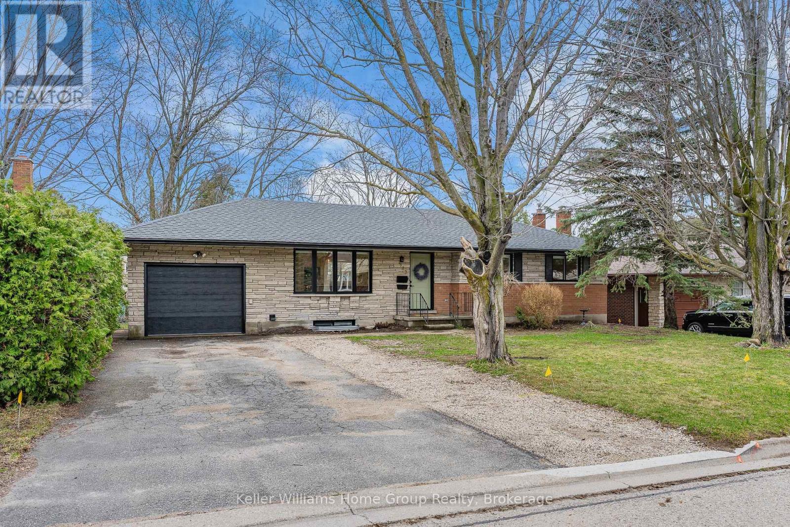 Main Level - 535 Elgin Street, Centre Wellington, Ontario  N1M 2C1 - Photo 2 - X13014502