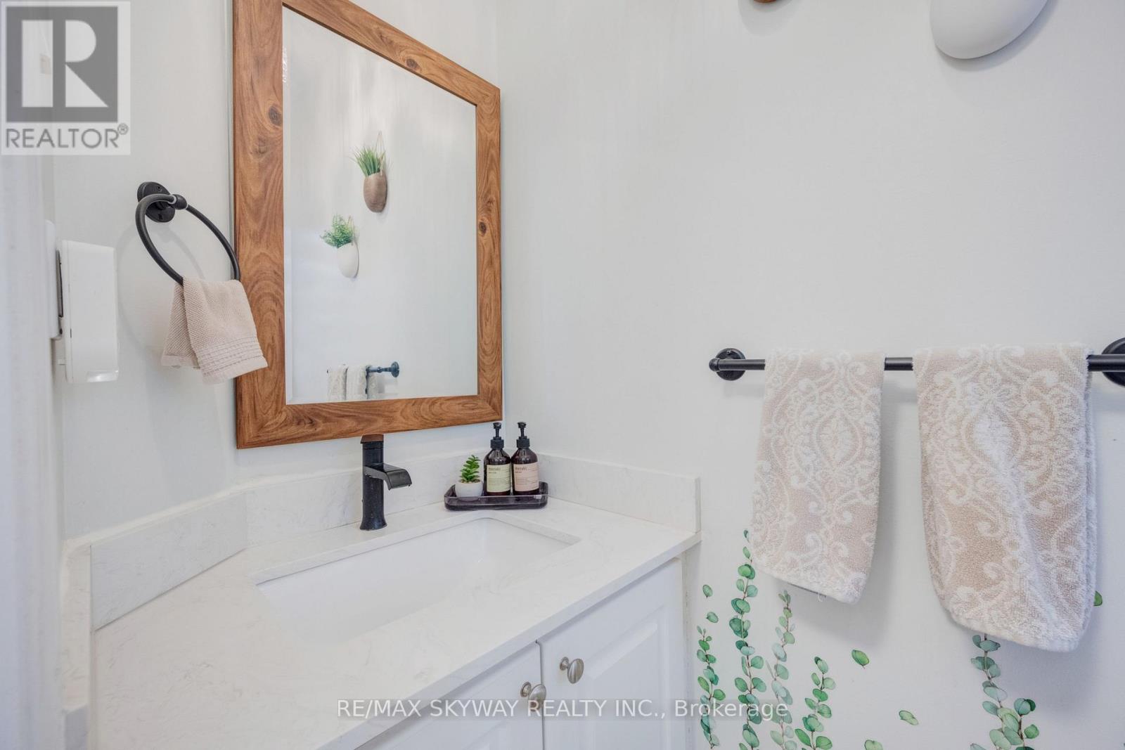 44 - 1485 Torrington Drive, Mississauga, Ontario  L5V 1Y3 - Photo 17 - W13014328