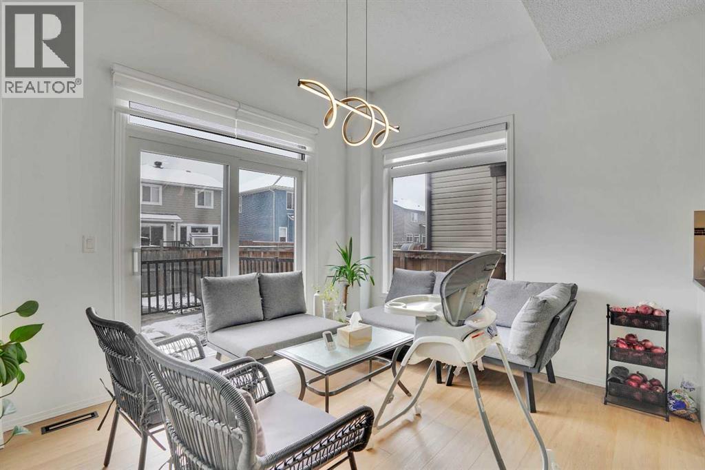 31 Skyview Shores Gardens NE, Calgary, Alberta  T3N 0C6 - Photo 12 - A2300116