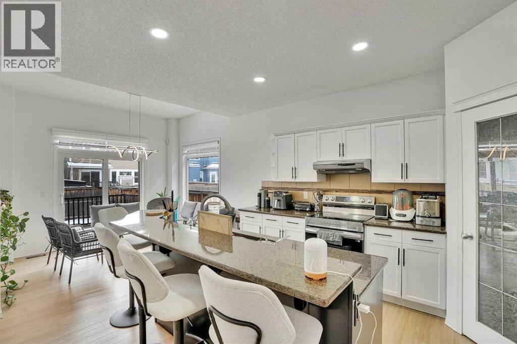 31 Skyview Shores Gardens NE, Calgary, Alberta  T3N 0C6 - Photo 5 - A2300116