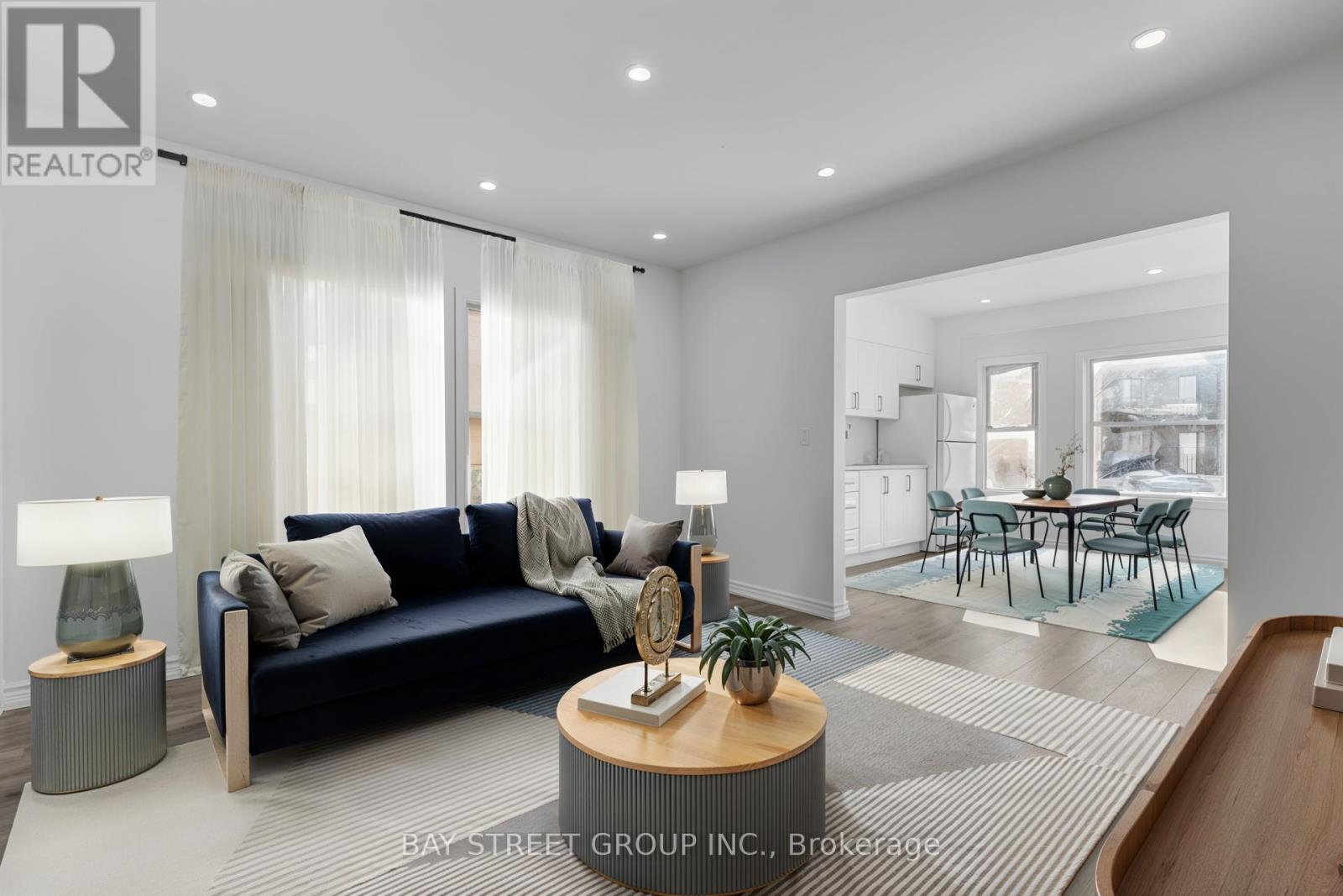 280-282 Campbell Avenue, Windsor, Ontario  N9B 2H2 - Photo 3 - X12462036