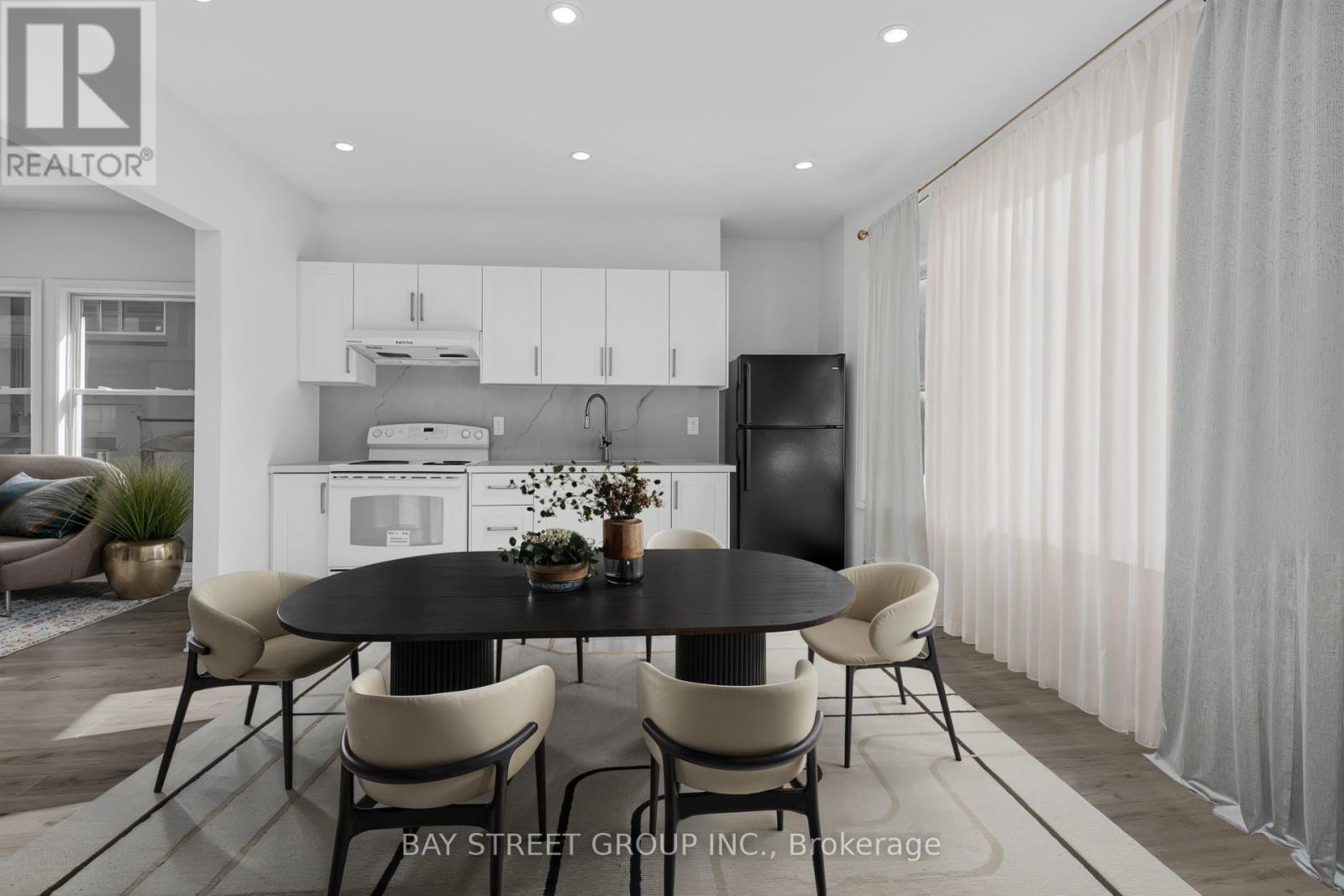 280-282 Campbell Avenue, Windsor, Ontario  N9B 2H2 - Photo 12 - X12462036