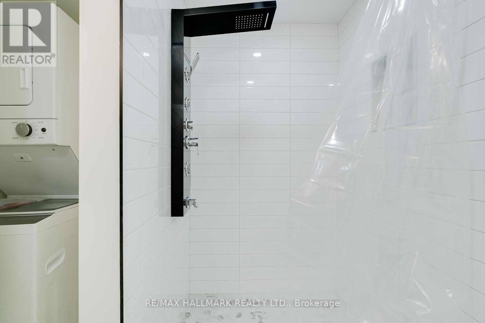 Basement Bachelor Unit - 69 Searle Avenue, Toronto, Ontario  M3H 4A6 - Photo 12 - C13014342