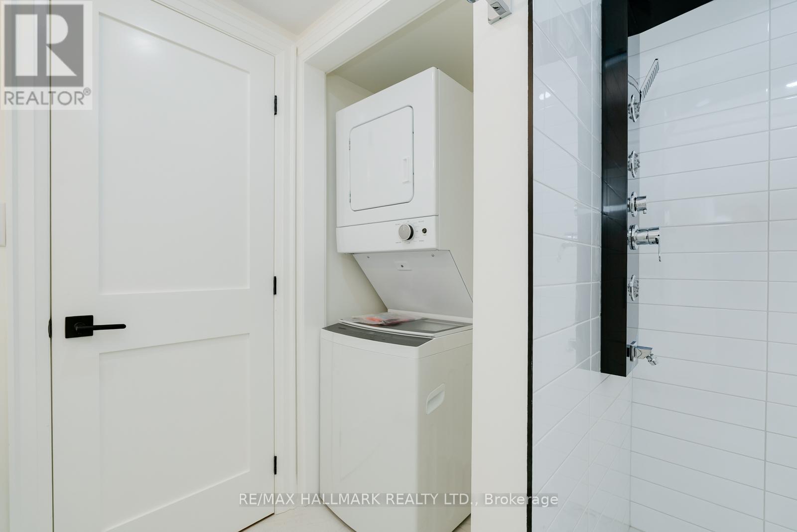 Basement Bachelor Unit - 69 Searle Avenue, Toronto, Ontario  M3H 4A6 - Photo 13 - C13014342