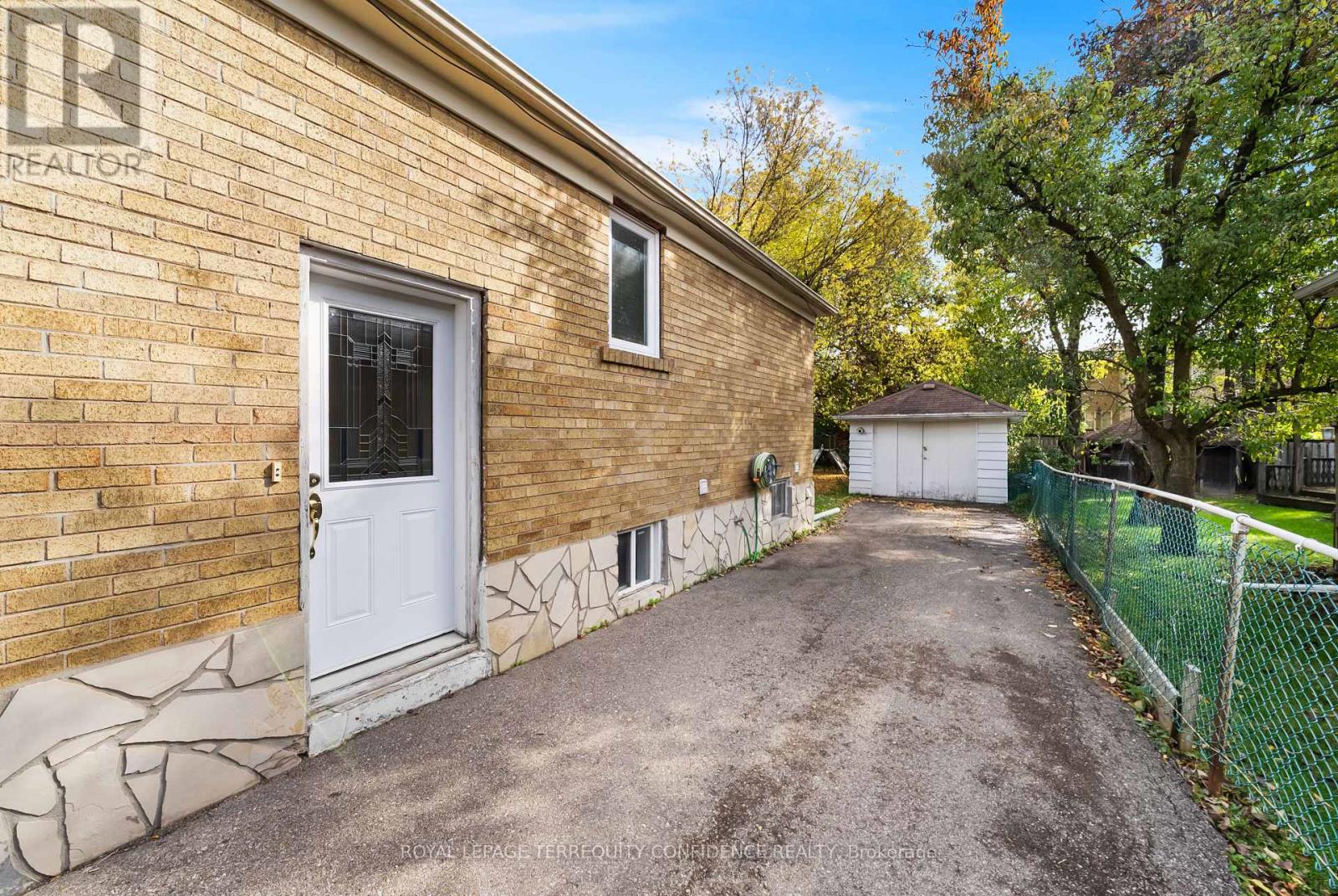 69 Nipigon Avenue, Toronto, Ontario  M2M 2V9 - Photo 29 - C13014382