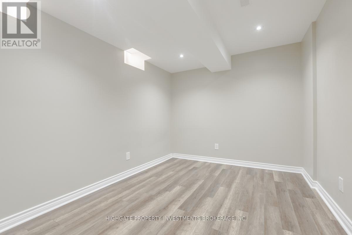 Main&lo - 370 Margueretta Street, Toronto, Ontario  M6H 3S4 - Photo 15 - C13014422