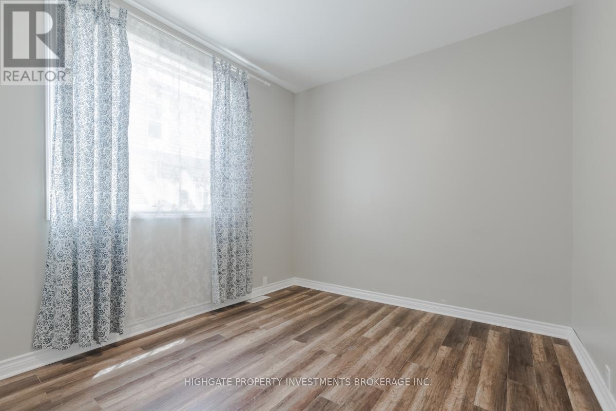 Main&lo - 370 Margueretta Street, Toronto, Ontario  M6H 3S4 - Photo 4 - C13014422