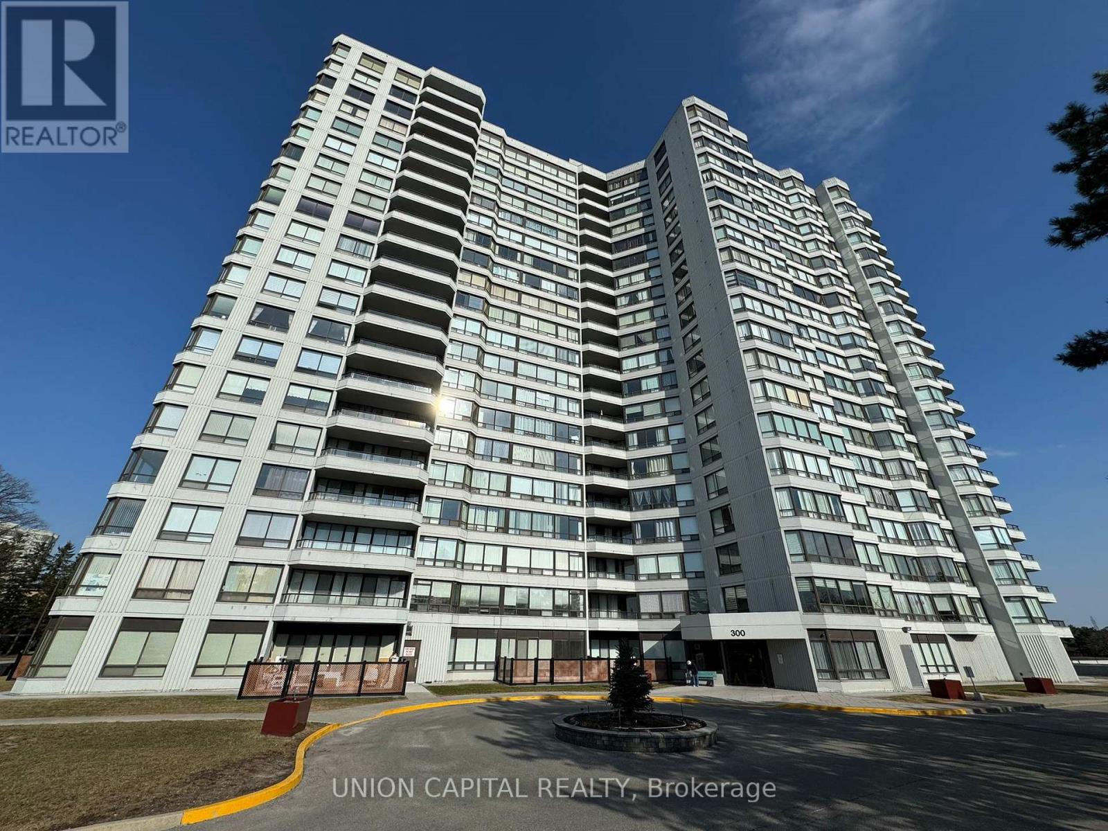 1204 - 300 ALTON TOWERS CIRCLE, Toronto, Ontario