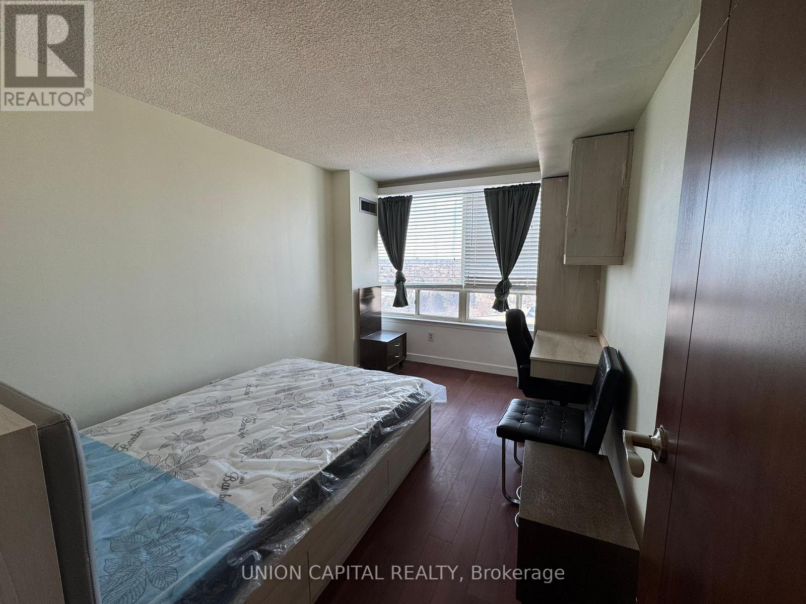 1204 - 300 Alton Towers Circle, Toronto, Ontario  M1V 4X9 - Photo 13 - E13014366