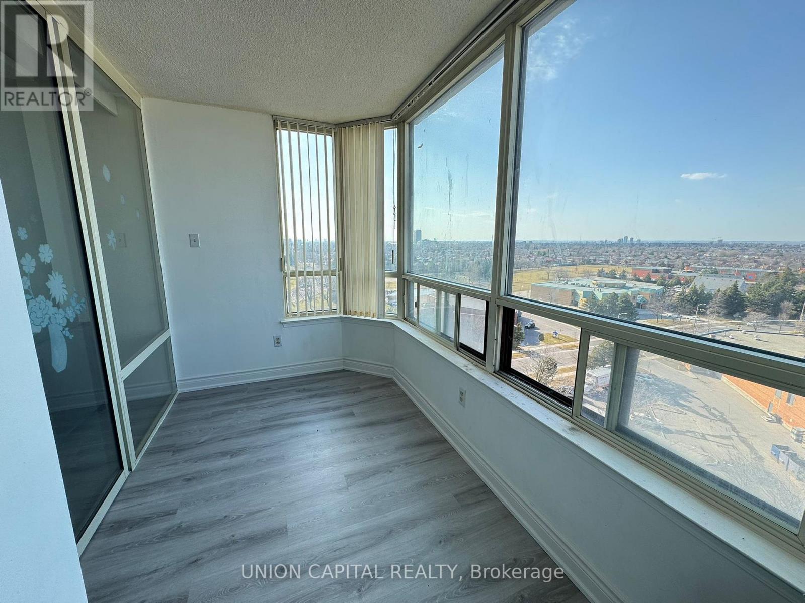 1204 - 300 Alton Towers Circle, Toronto, Ontario  M1V 4X9 - Photo 14 - E13014366