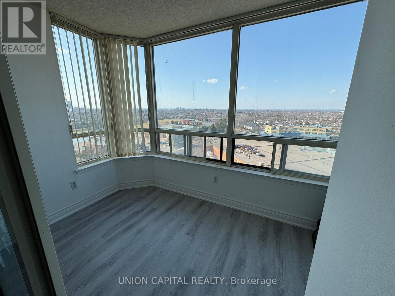 1204 - 300 Alton Towers Circle, Toronto, Ontario  M1V 4X9 - Photo 15 - E13014366