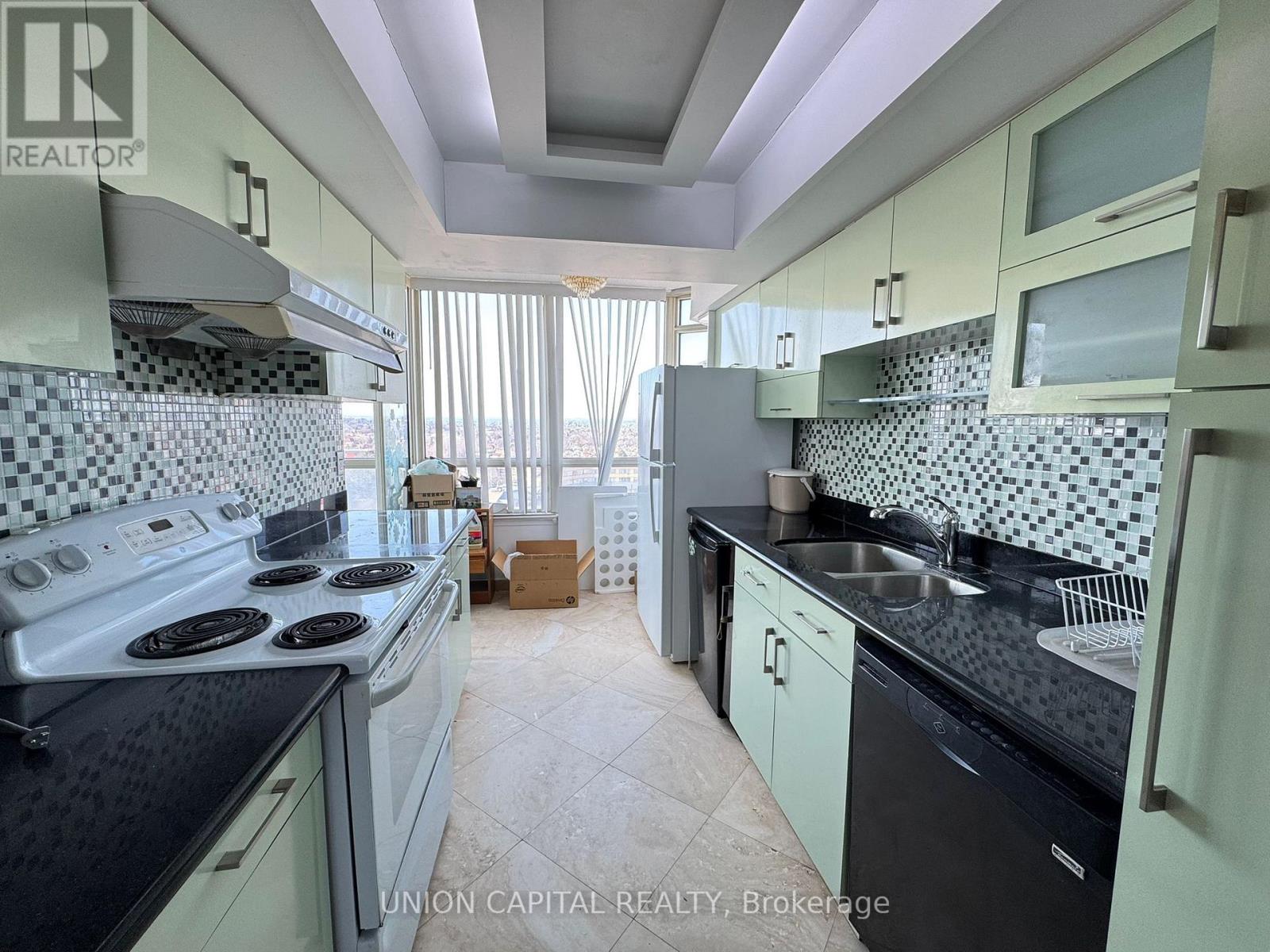 1204 - 300 Alton Towers Circle, Toronto, Ontario  M1V 4X9 - Photo 7 - E13014366