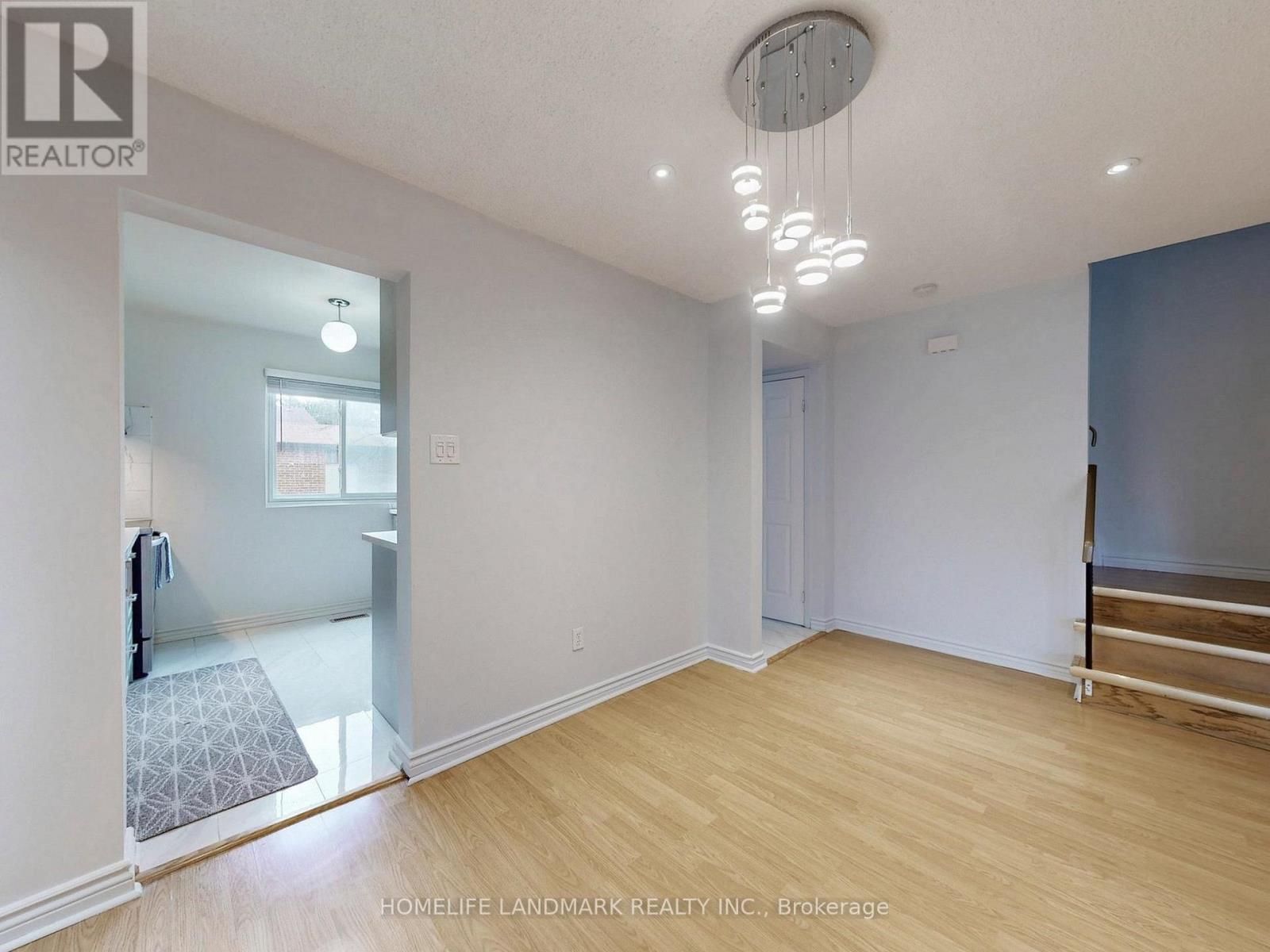 37 - 106 Chester Le Boulevard, Toronto, Ontario  M1W 2X9 - Photo 3 - E13014374