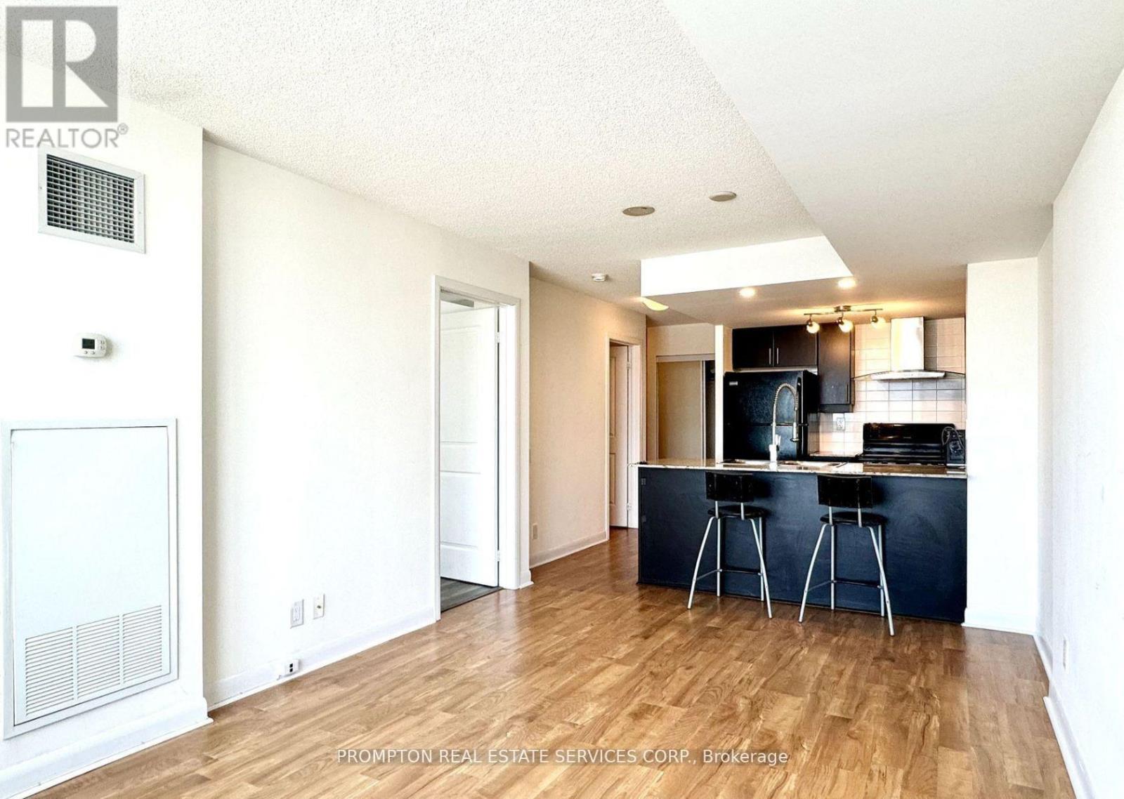 2701 - 25 Town Centre Court, Toronto, Ontario  M1P 0B4 - Photo 3 - E13014418