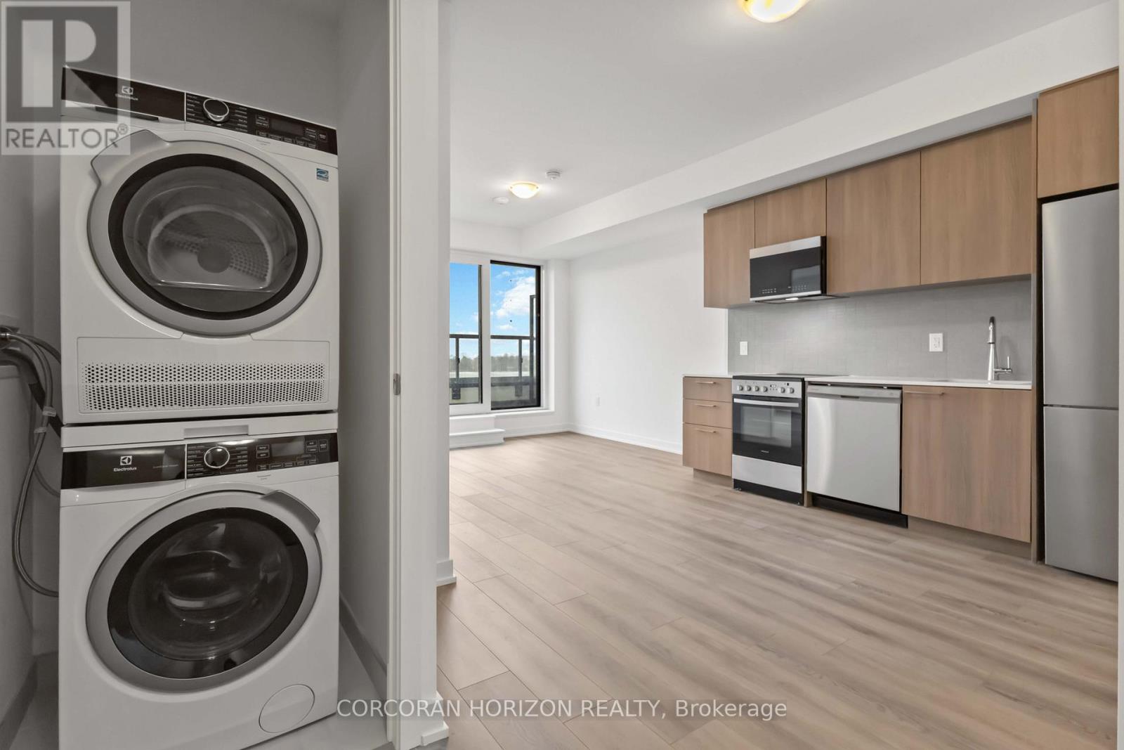 413 - 7439 Kingston Road, Toronto, Ontario  M1B 0E9 - Photo 4 - E13014444