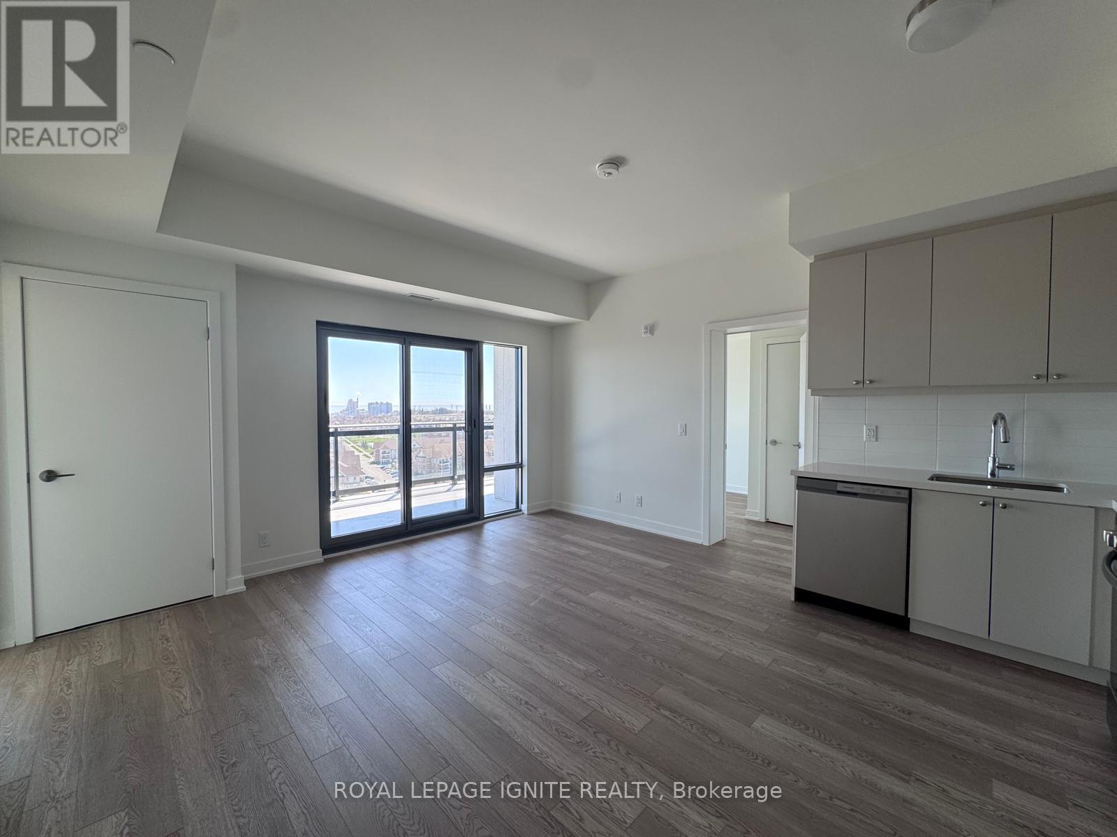 1023 - 51 Clarington Boulevard, Clarington, Ontario  L1C 7J8 - Photo 5 - E13014494