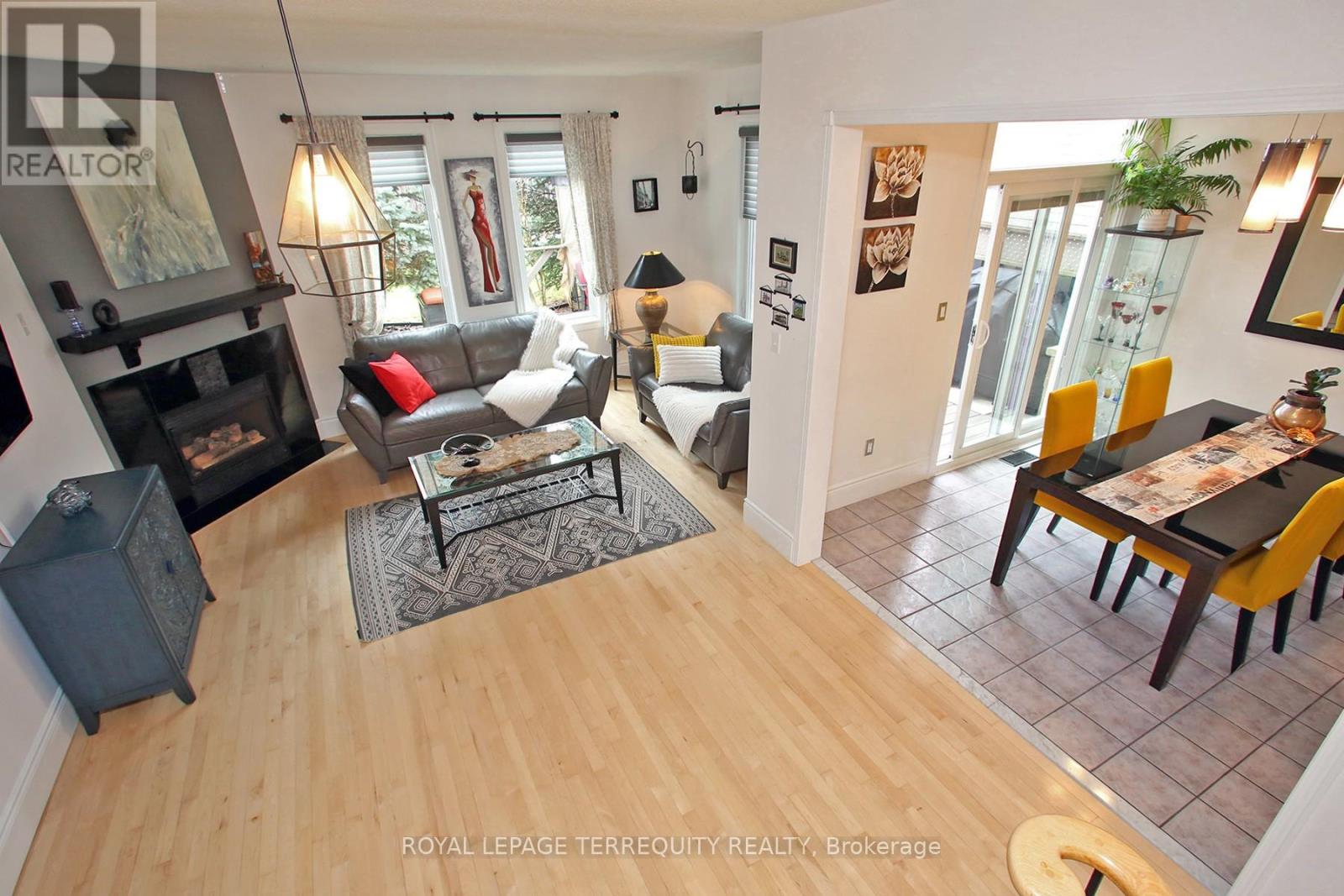 471 Woodsmere Crescent, Pickering, Ontario  L1V 7A5 - Photo 11 - E13014558