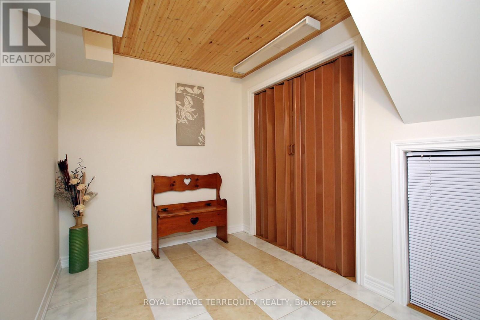 471 Woodsmere Crescent, Pickering, Ontario  L1V 7A5 - Photo 26 - E13014558