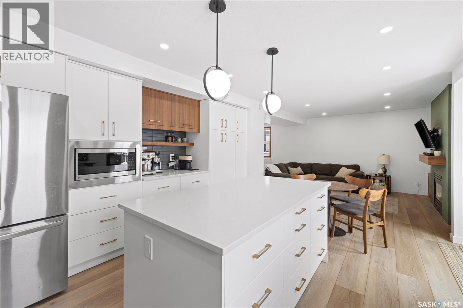 2002 Braun Bay E, Regina, Saskatchewan  S4V 2Z3 - Photo 10 - SK033204