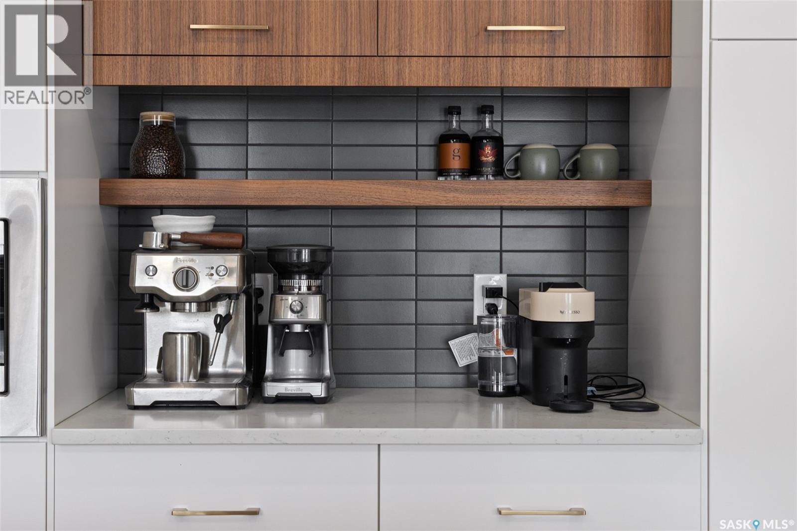 2002 Braun Bay E, Regina, Saskatchewan  S4V 2Z3 - Photo 14 - SK033204