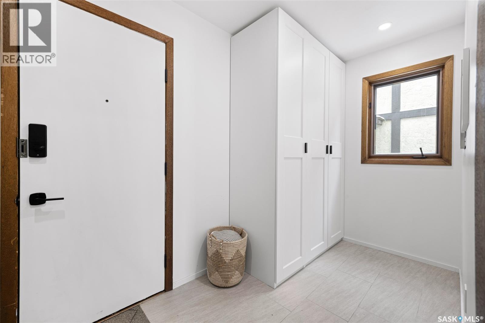 2002 Braun Bay E, Regina, Saskatchewan  S4V 2Z3 - Photo 21 - SK033204