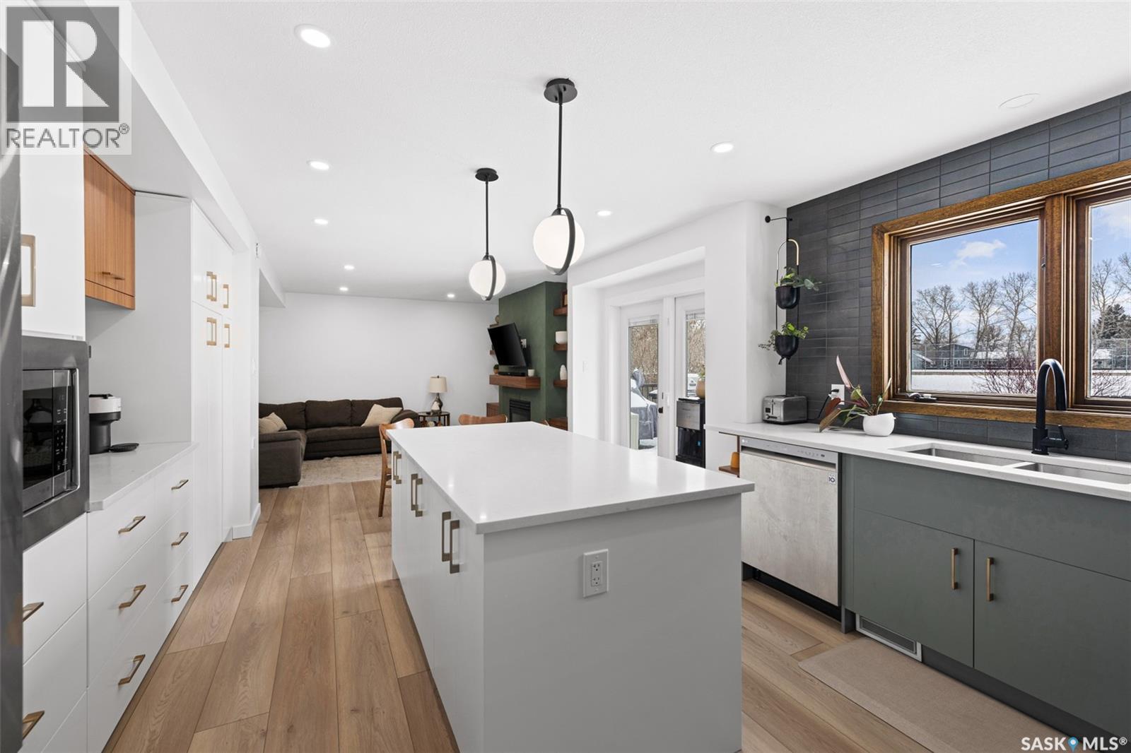 2002 Braun Bay E, Regina, Saskatchewan  S4V 2Z3 - Photo 9 - SK033204