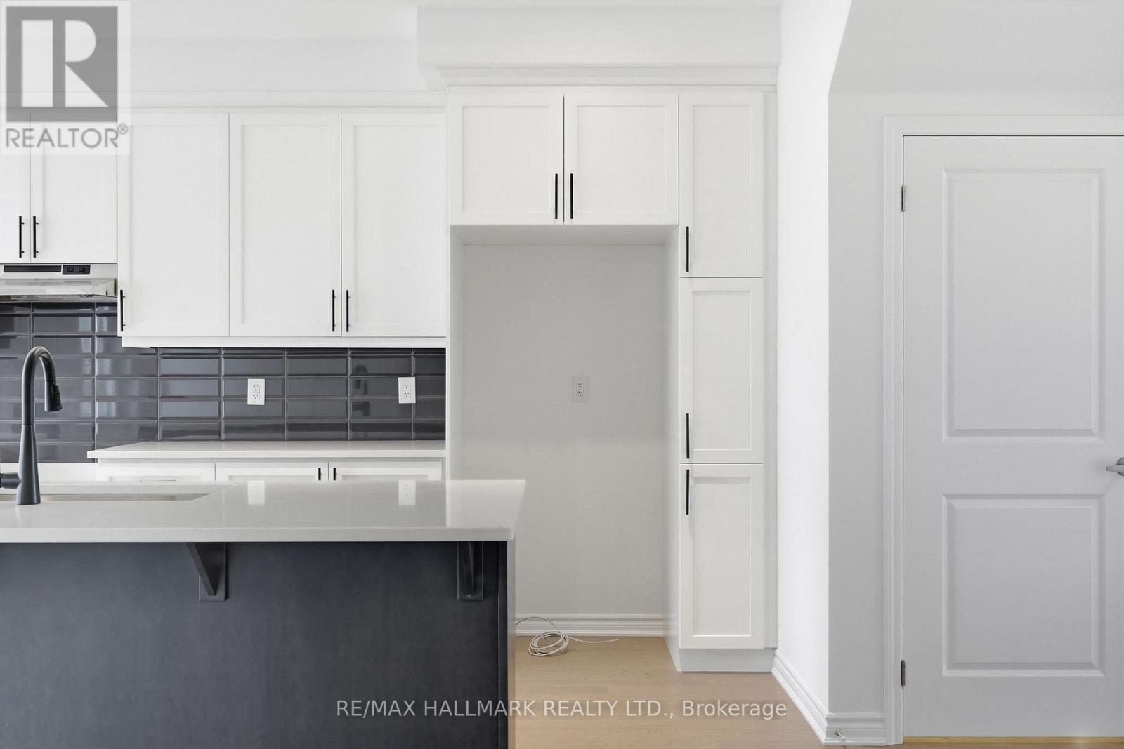 602 Newlove Street, Innisfil, Ontario  L9S 0S2 - Photo 11 - N13014372