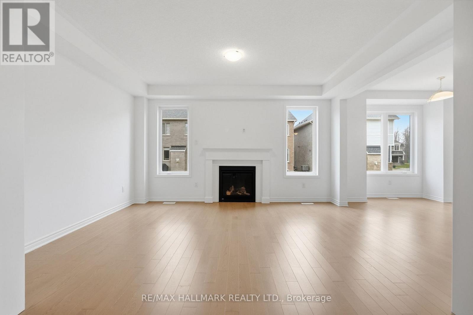 602 Newlove Street, Innisfil, Ontario  L9S 0S2 - Photo 13 - N13014372