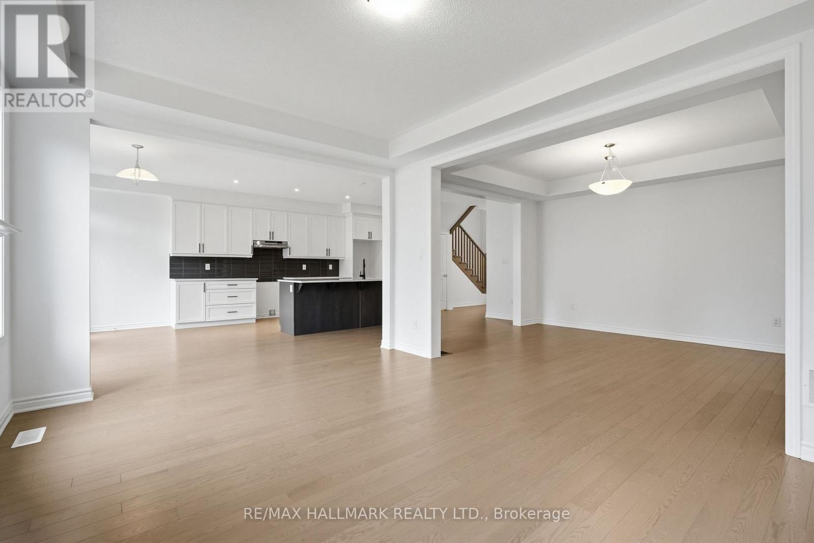 602 Newlove Street, Innisfil, Ontario  L9S 0S2 - Photo 14 - N13014372